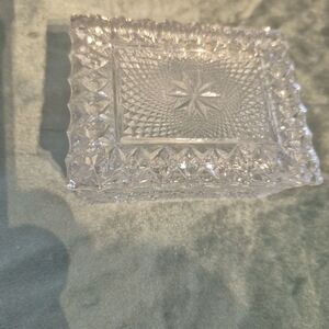 Elegant Clear Glass Soap Dish